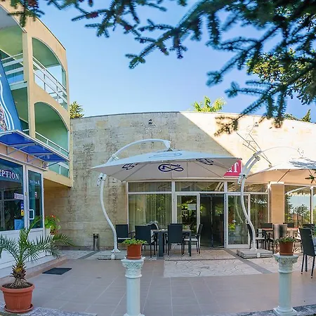 Hotel Diamond 3*