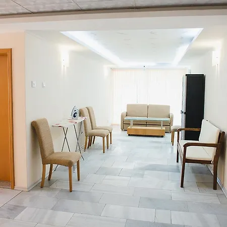 Diamond Hotel 3*
