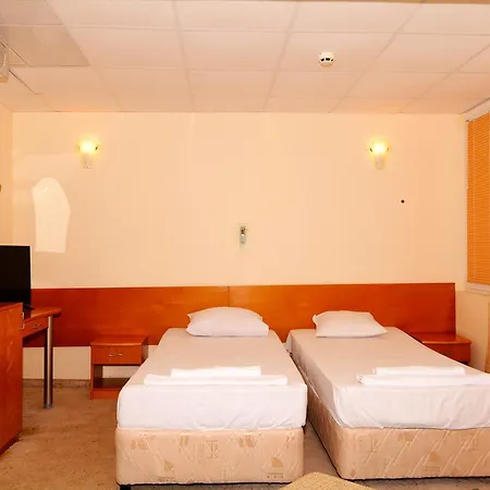 Hotel Diamond 3*