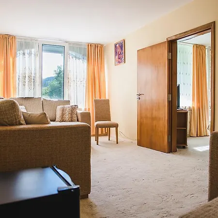 Hotell Diamond 3*