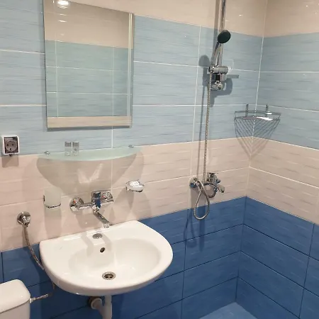 Diamond Hotell 3*